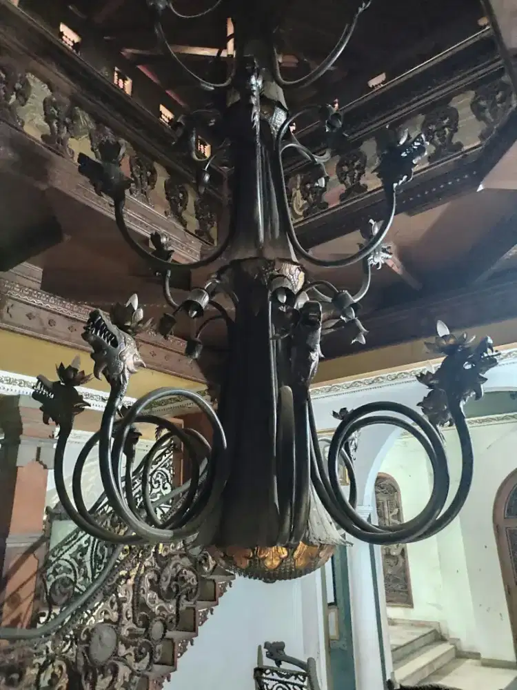 Lampu gantung tembaga