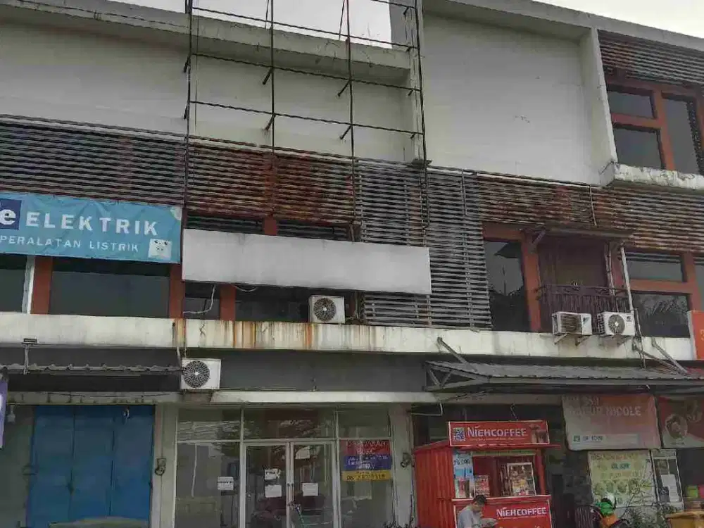 ia Disewakan ruko siap pakai