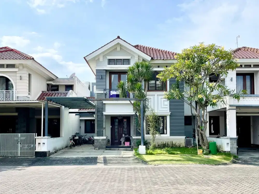 Wisata bukit mas royal palais rumah mewah di row jalan utama cluster