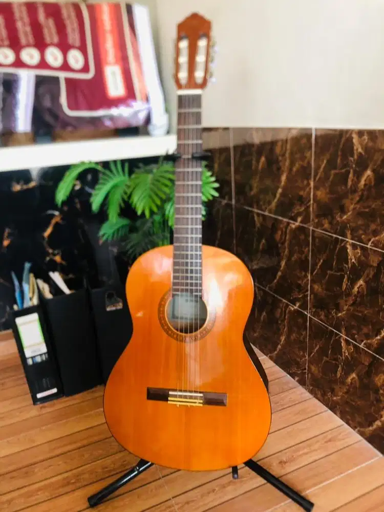Jual Gitar Yamaha klasik Nylon CS40