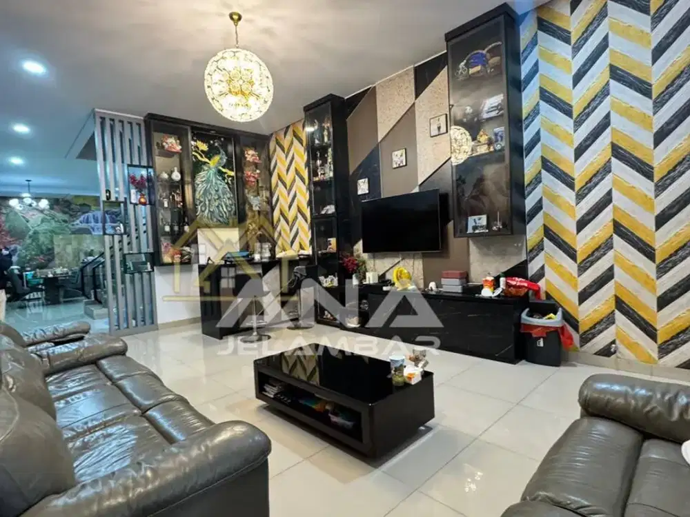 ANA RUMAH FURNISHED TERAWAT UK 4.5X20M DI JELAMBAR