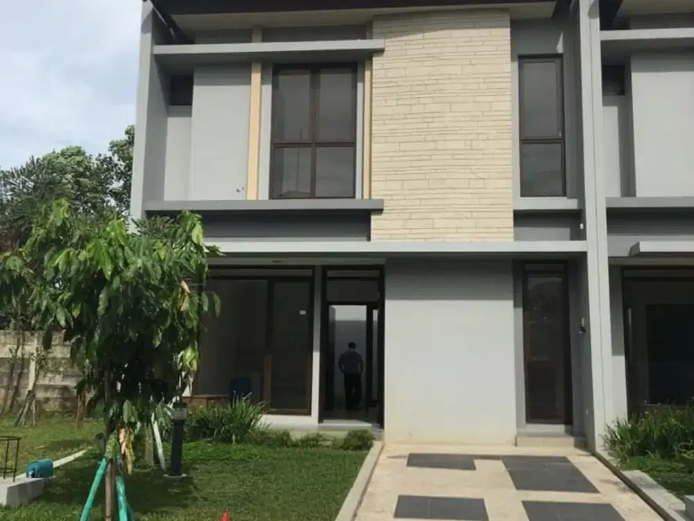 Dijual Rumah Bagus Lokasi Strategis di Eminent BSD City