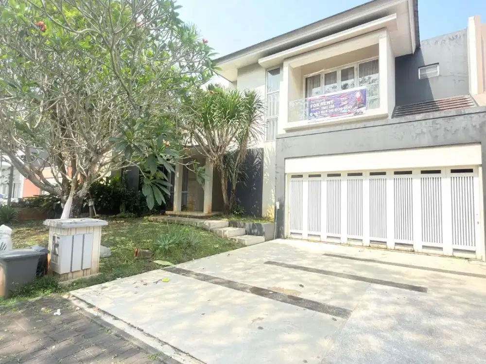 Disewa Rumah Rapih Siap Huni di De Park BSD City Lingkungan Asri