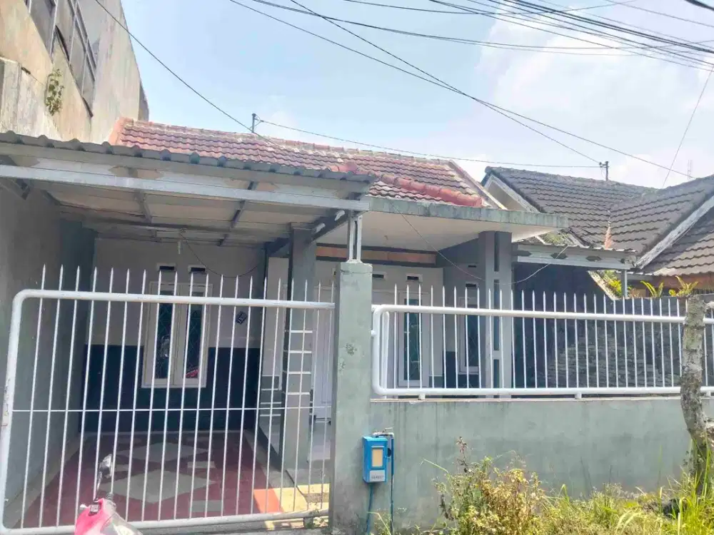 Sewa Rumah 3 kamar Suhat Malang lengkap perabot perumahan