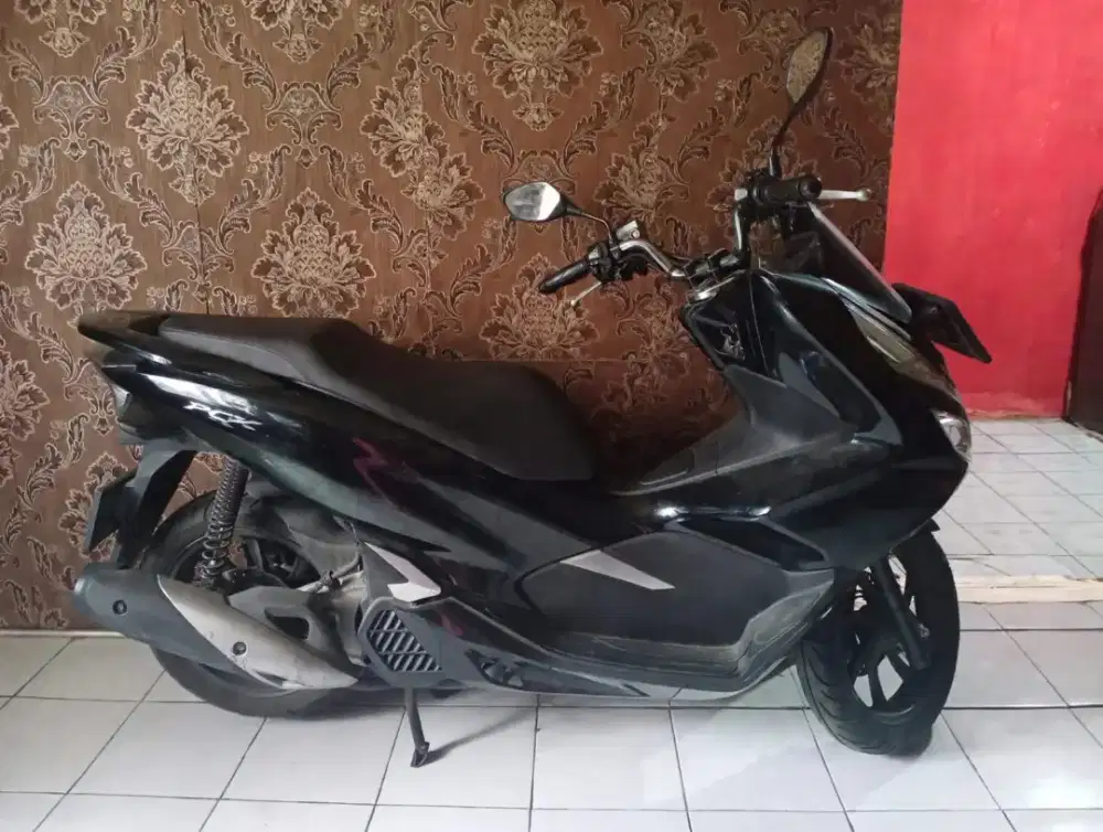 Honda PCX 150 Tahun 2018 – Pajak Hidup Sampai 2029