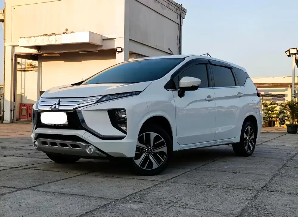 Mitsubishi Xpander Sport 1.5 AT 2019