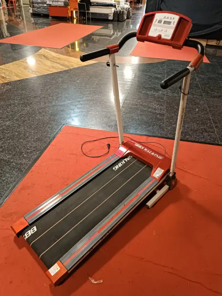 Alat fitness treadmill elektrik bagus