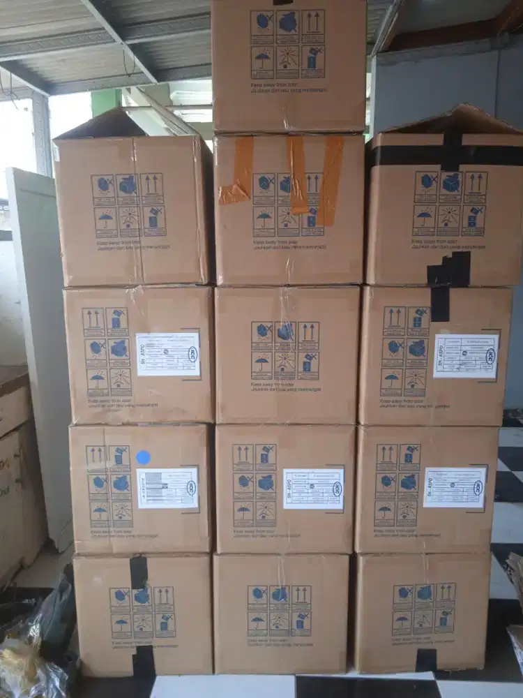 Kerdus bekas untuk pindahan tebal