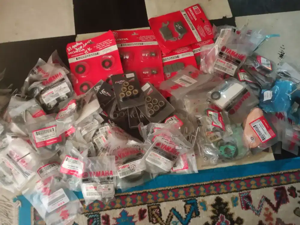 Borong 148 pcs sparepart motor Honda/Yamaha