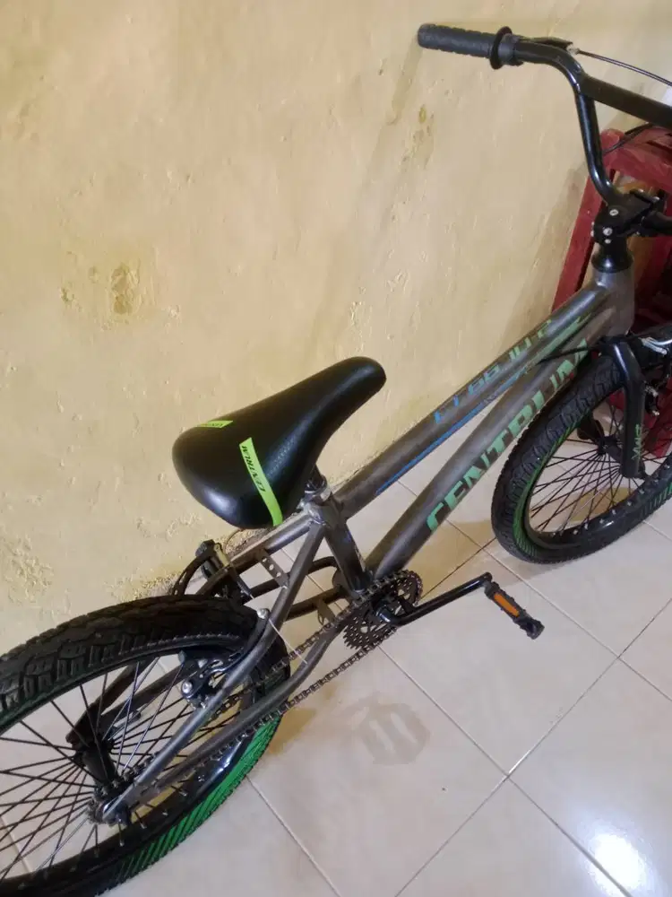 Sepeda merk centrum uk 16