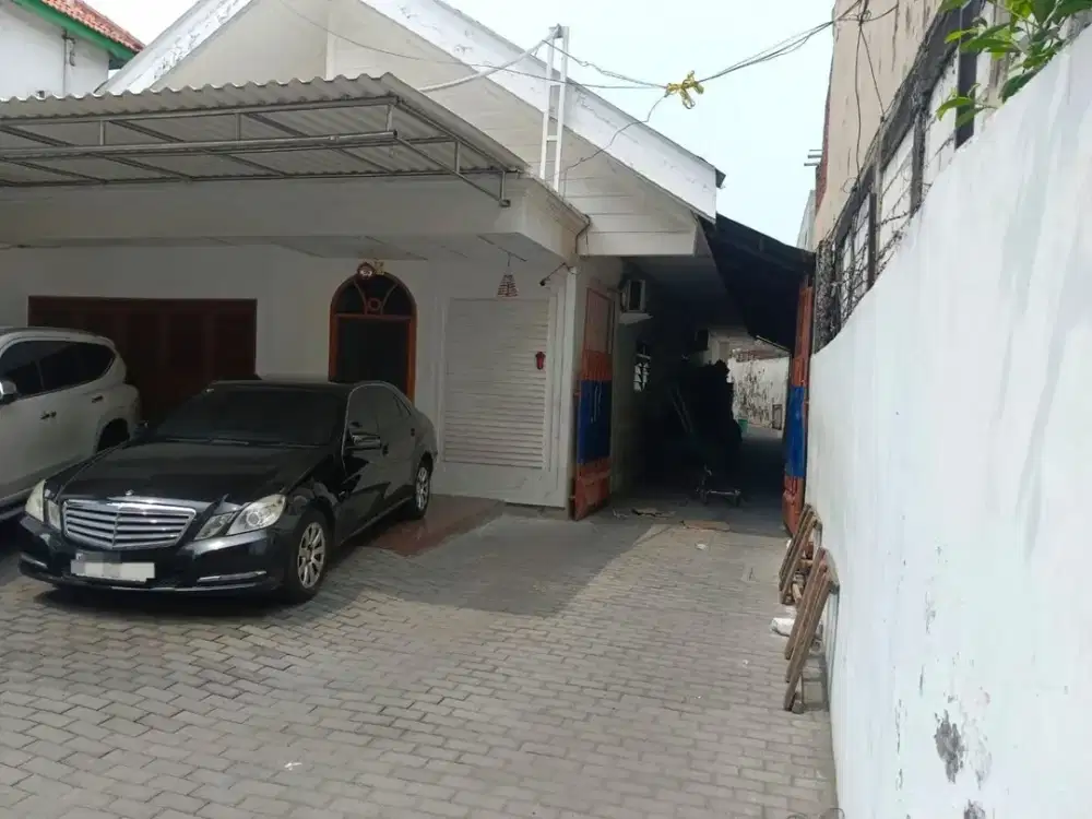 Rumah + Gudang – Karang Asem Iv*Bentuk Tanah Ngantong Hadap Barat Daya