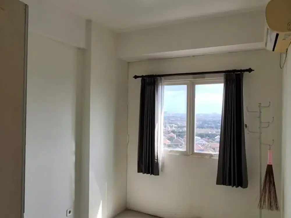 Apartemen Puncak Dharmahusada, Hadap Selatan, Furnish