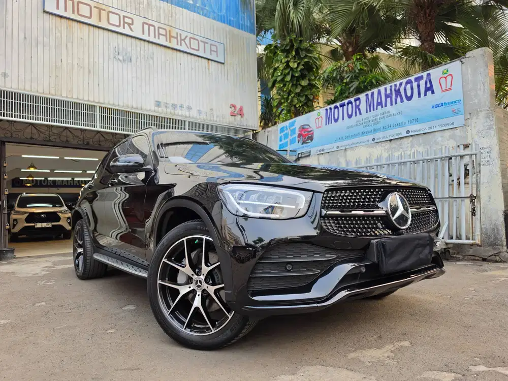 23 rb km GLC200 AMG Night Edition 2023 nik 2022 hitam glc 200 black