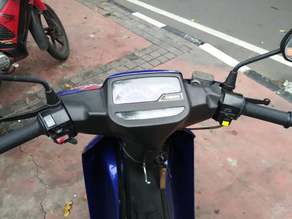 Yamaha F1ZR 2003