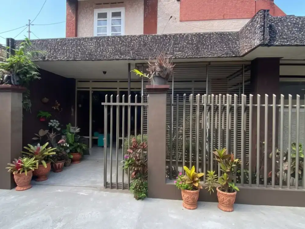 Dijual Rumah Dekat Idjen Boulevard Di Gadingkasri Klojen Malang