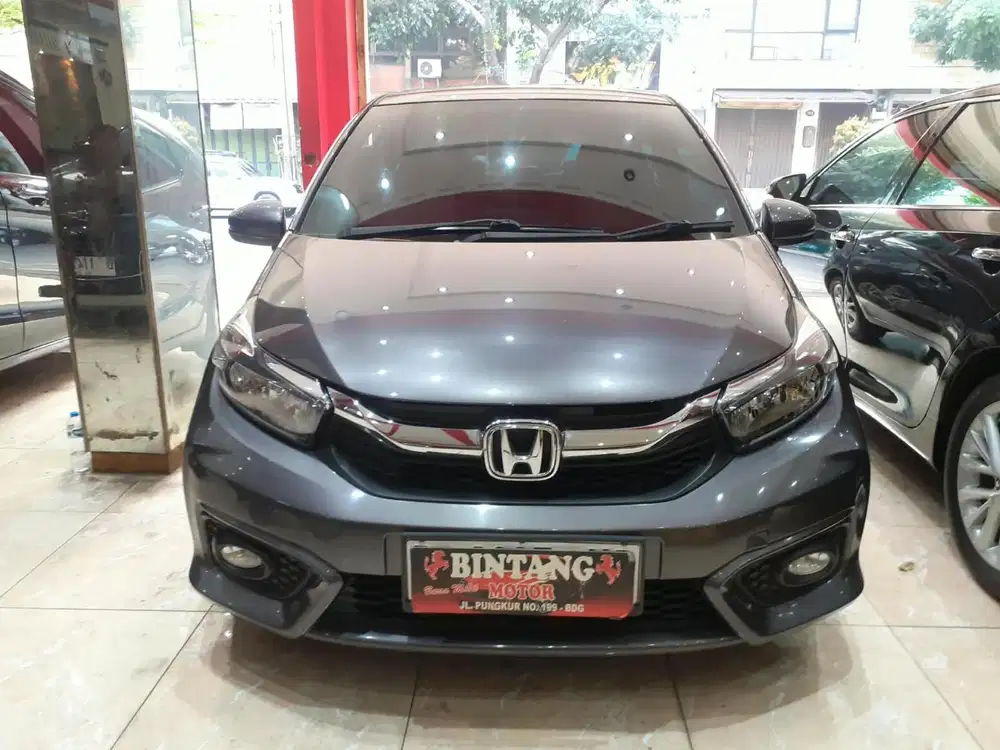 BRIO E CVT AT 2023 KM 37RB GREY / MODEL THN 2024 [BINTANG MOTOR]