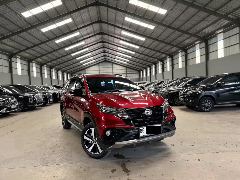 [10RB KM] Toyota Rush 1.5 GR Sport 2024 / 2025 AT Matic, Super terawat