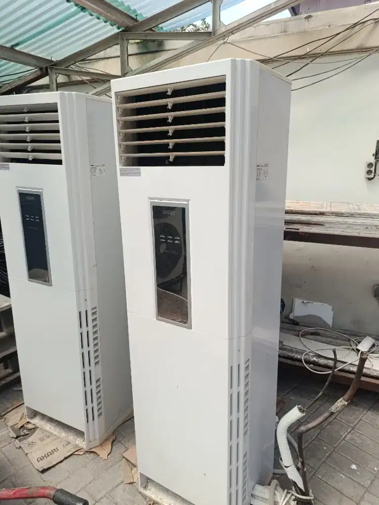 Dijual cepat AC standing merk Hikari 4 PK