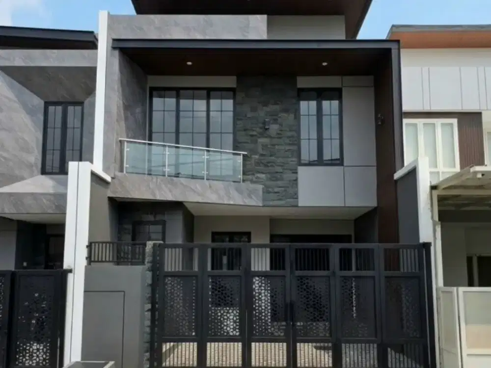 Manyar Tompotika NEW GRESS ROW 2.5 MOBIL, carport 2