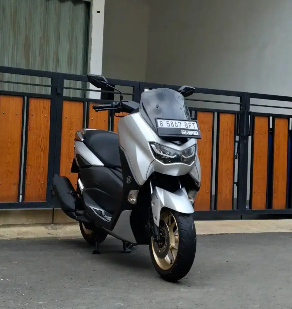 Yamaha Nmax New Keyless ABS (Tipe Tertinggi) MULUSSS Pajak Hidup