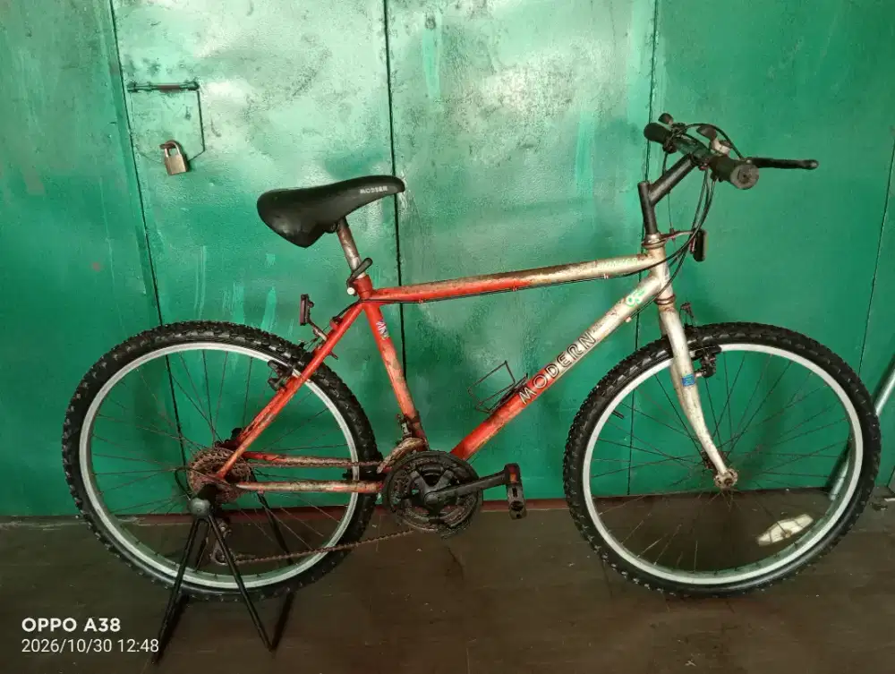 Jual butuh sepeda jadul modern UK 26 gigi 3x6 sepeda kondisi normal