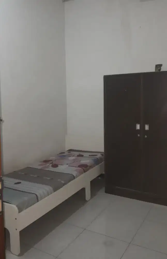 Kost putri  Pak ERWIN