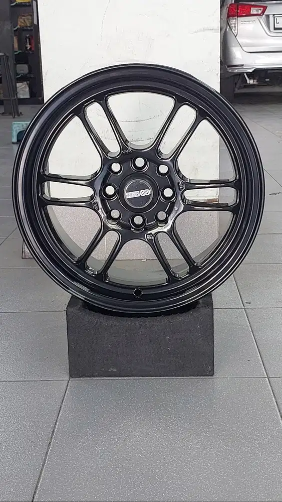 Velg Enkei RPF1. R15. Black. Utk Avanza,Xenia, Atto 1, Livina, VF3/5