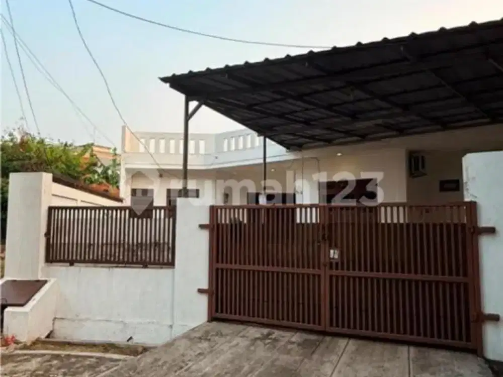 Rumah Siap Huni dengan Lingkungan Nyaman Berlokasi di BSD