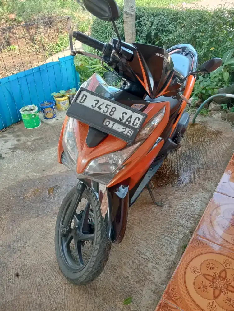 Di Jual Vario Techno 125 Th 2013 mulus