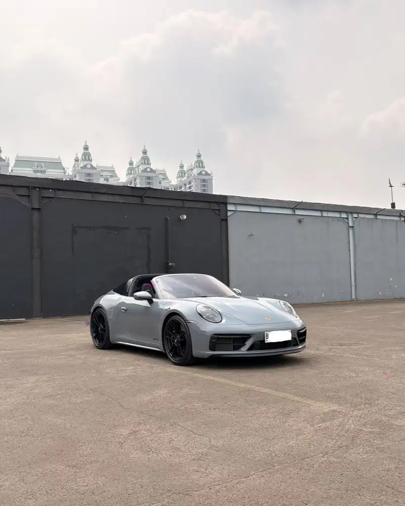 2024 Porsche 911 Targa 4 GTS 992.1 CBU KM 500 Perak