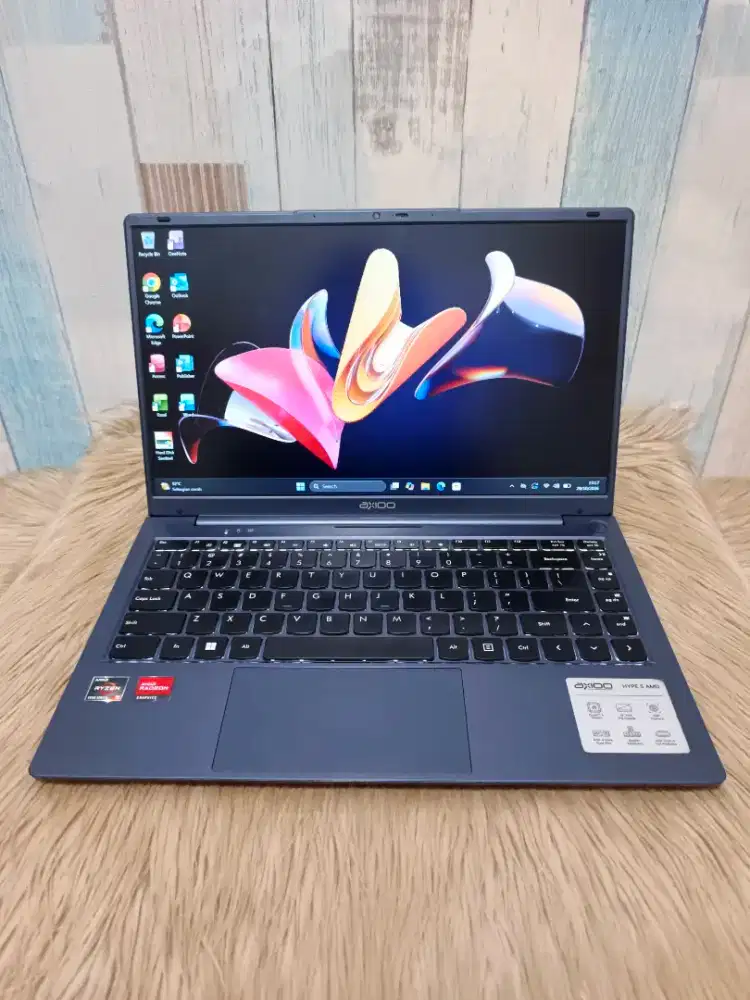 Axio Hype 5 AMD X5 Ryzen 5 5560U Ram 16 SSD 256 Keyboard Backlight