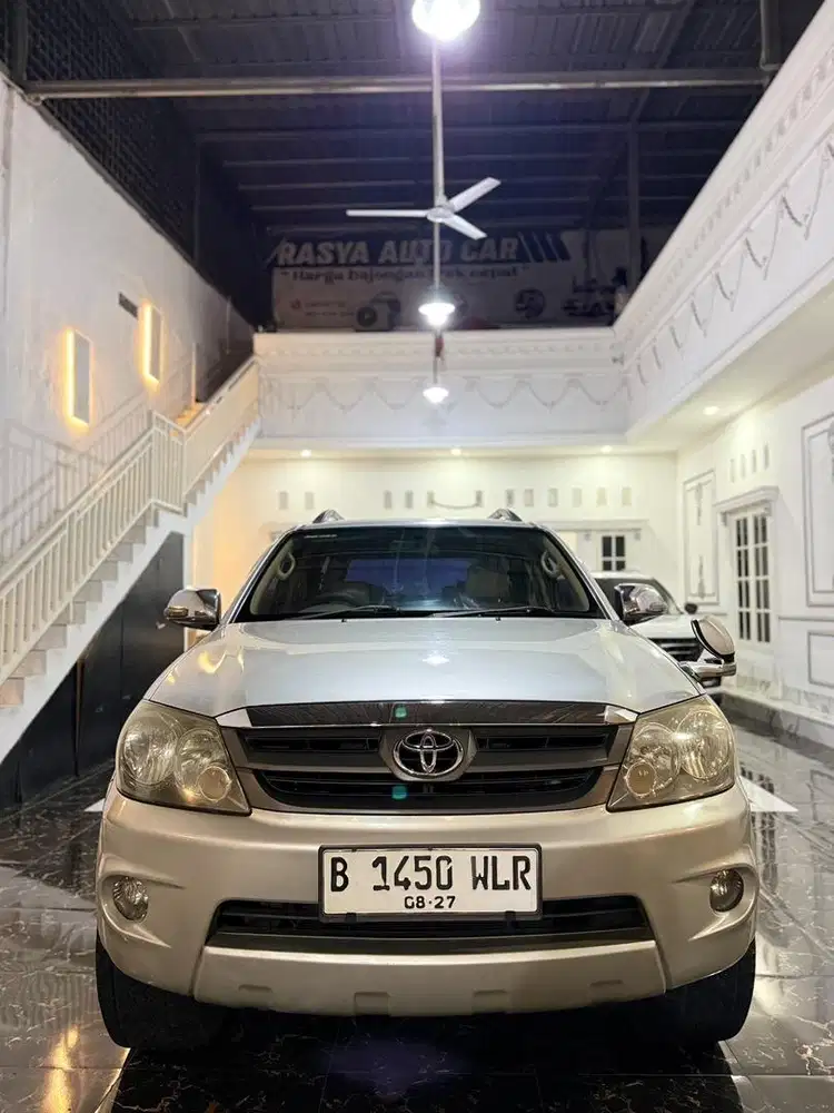 Fortuner G luxury 2007 2.7 Bensin Matic Km low rawatan jual cepat bu