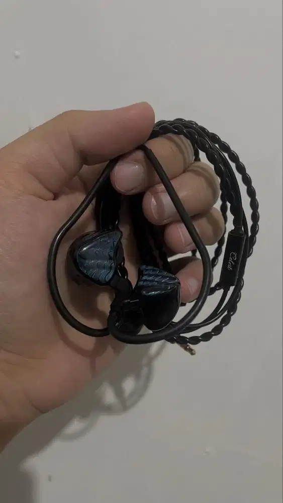 Kinera celest iem
