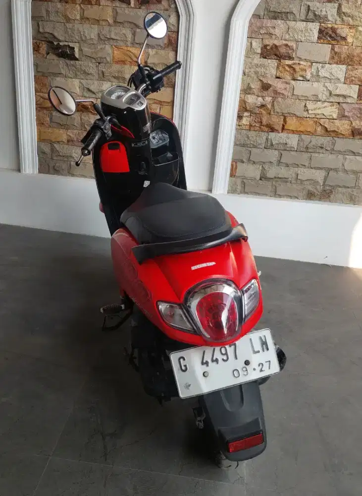 Honda scopi 2017 plat tegal kota