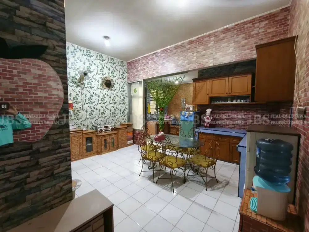 Jual Rumah 1 Tingkat di Komplek Cemara Hijau Jalan Metal - Medan