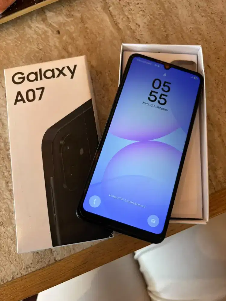 Samsung a07 ram 4/64GB hp box 1 bulan pake