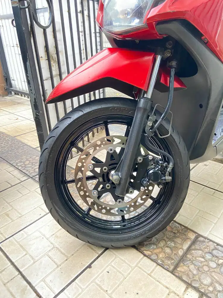 Velg Vrossi Venom Comet P8 Palang 8
