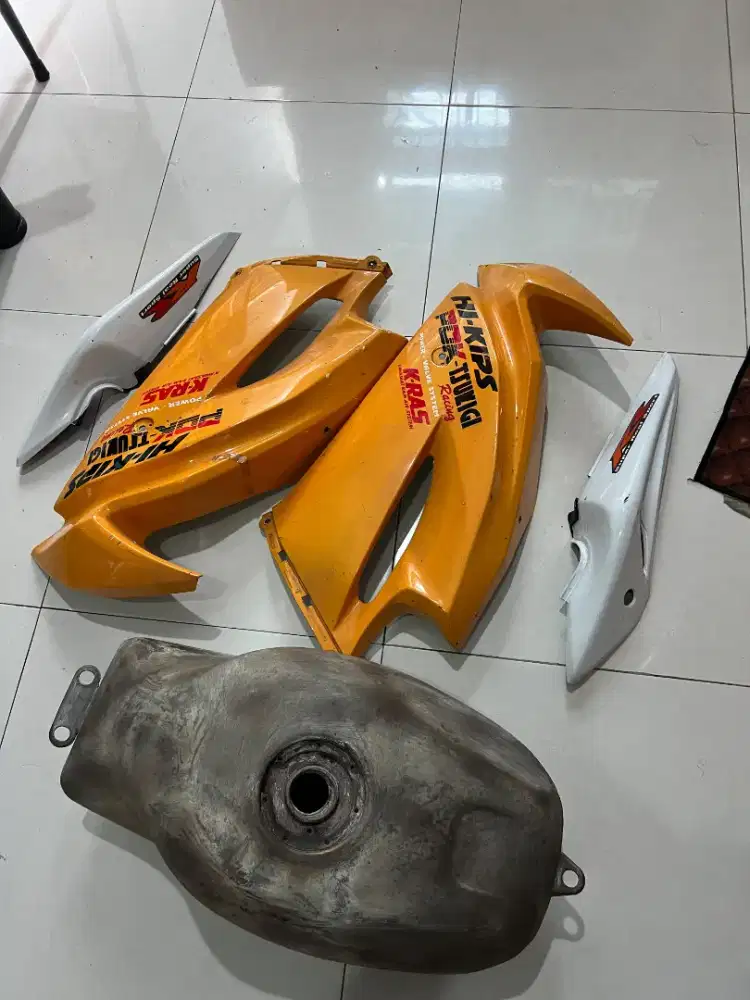 body set ninja fairing tangki