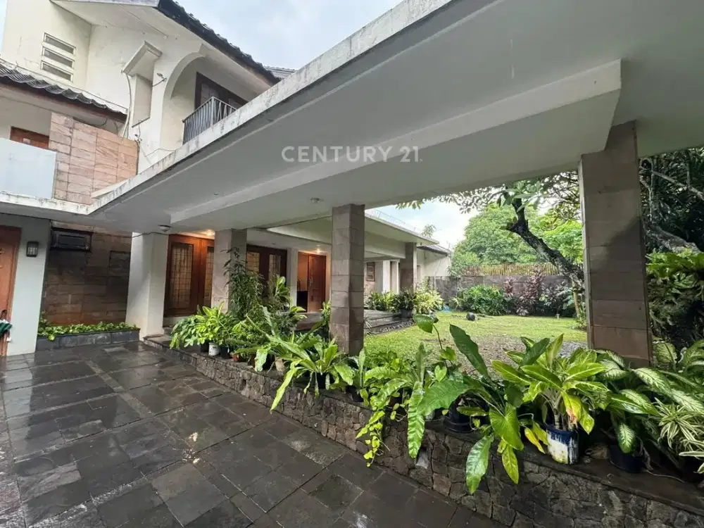 Dijual Rumah Mewah Swimming Pool Di JlDharmawangsa VII Kebayoran