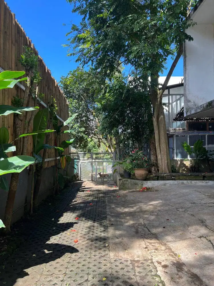 Rumah Dago Pakar Bandung 2 Lantai Nyaman Siap Huni