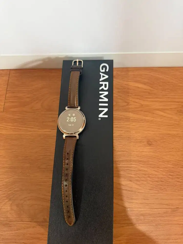 Garmin Liliy 2 Classic 35mm Warna Cream Gold