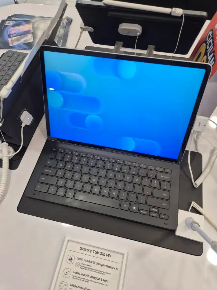 hallo kak jadi pembelanjaan samsungnya?