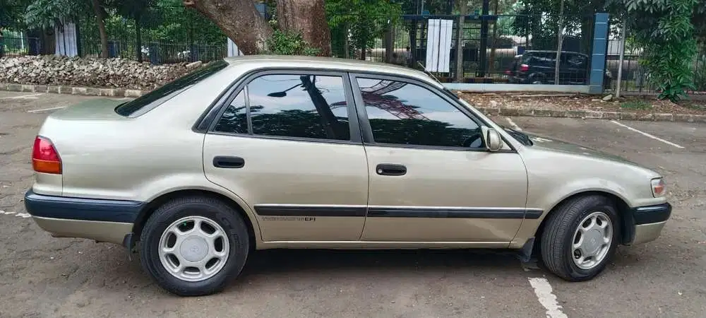 Toyota Corolla 1996 Bensin