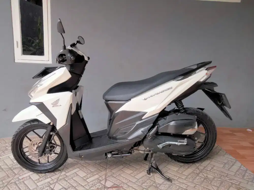 Honda Vario 150 CC LED OLD tahun 2017 pajak hidup