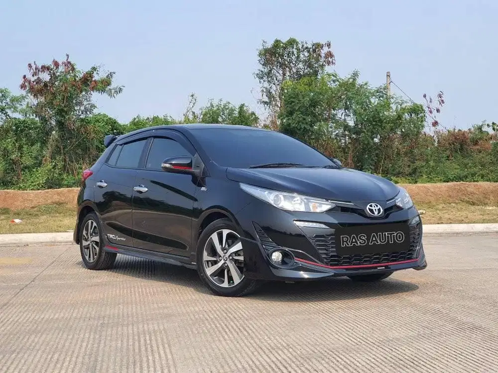 [ TDP 15 jt ]  Toyota Yaris 1.5 S TRD Sportivo AT 2020 Hitam