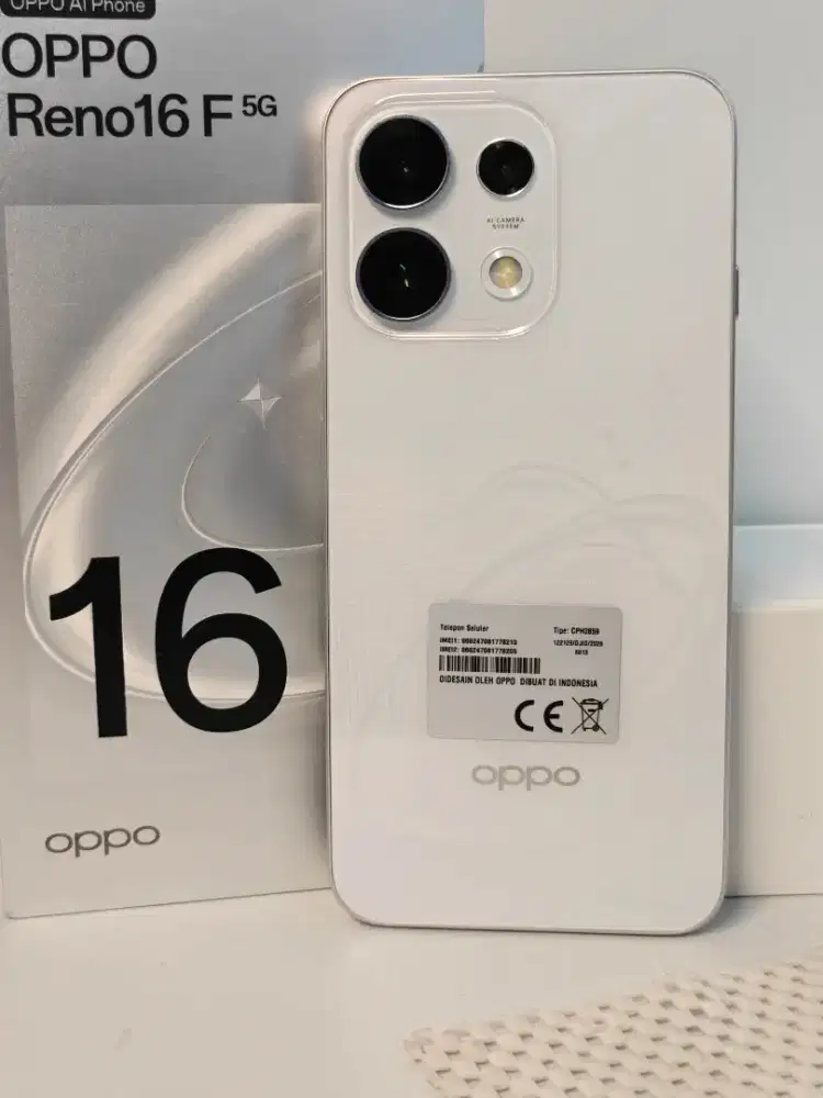 Oppo reno 16F 5g 8/128 second agustus 2027