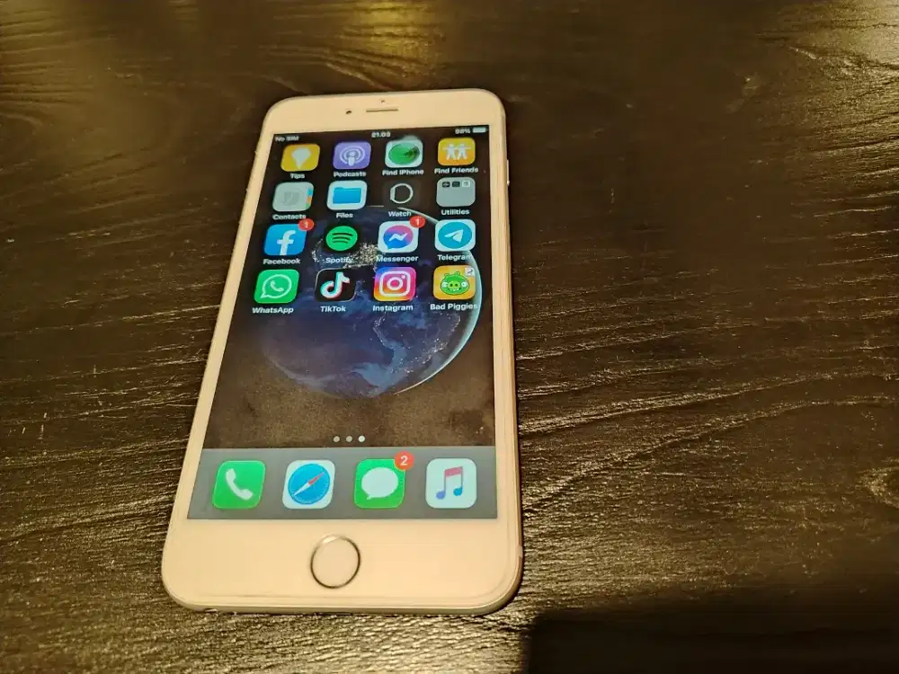 Apple iphone 6 plus grs resmi ibox 64Gb semua operator dan bebas reset