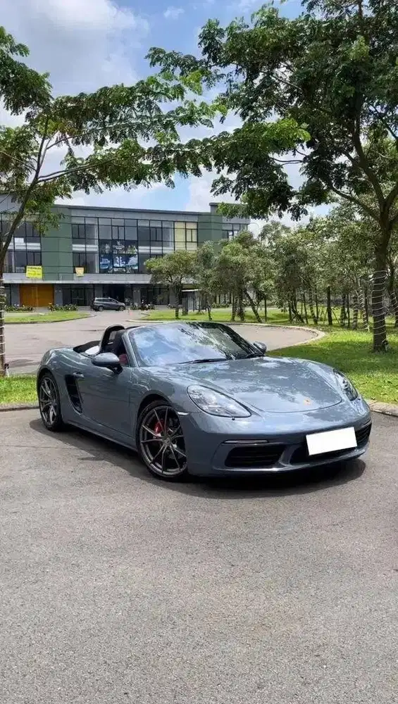 porsche 718 (2016)