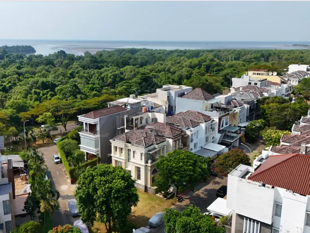DISEWAKAN RUMAH Akasia Golf Mediterania PIK1