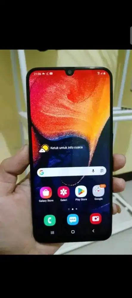 Samsung A50 4/64 layar super AMOLED sidik Jair on